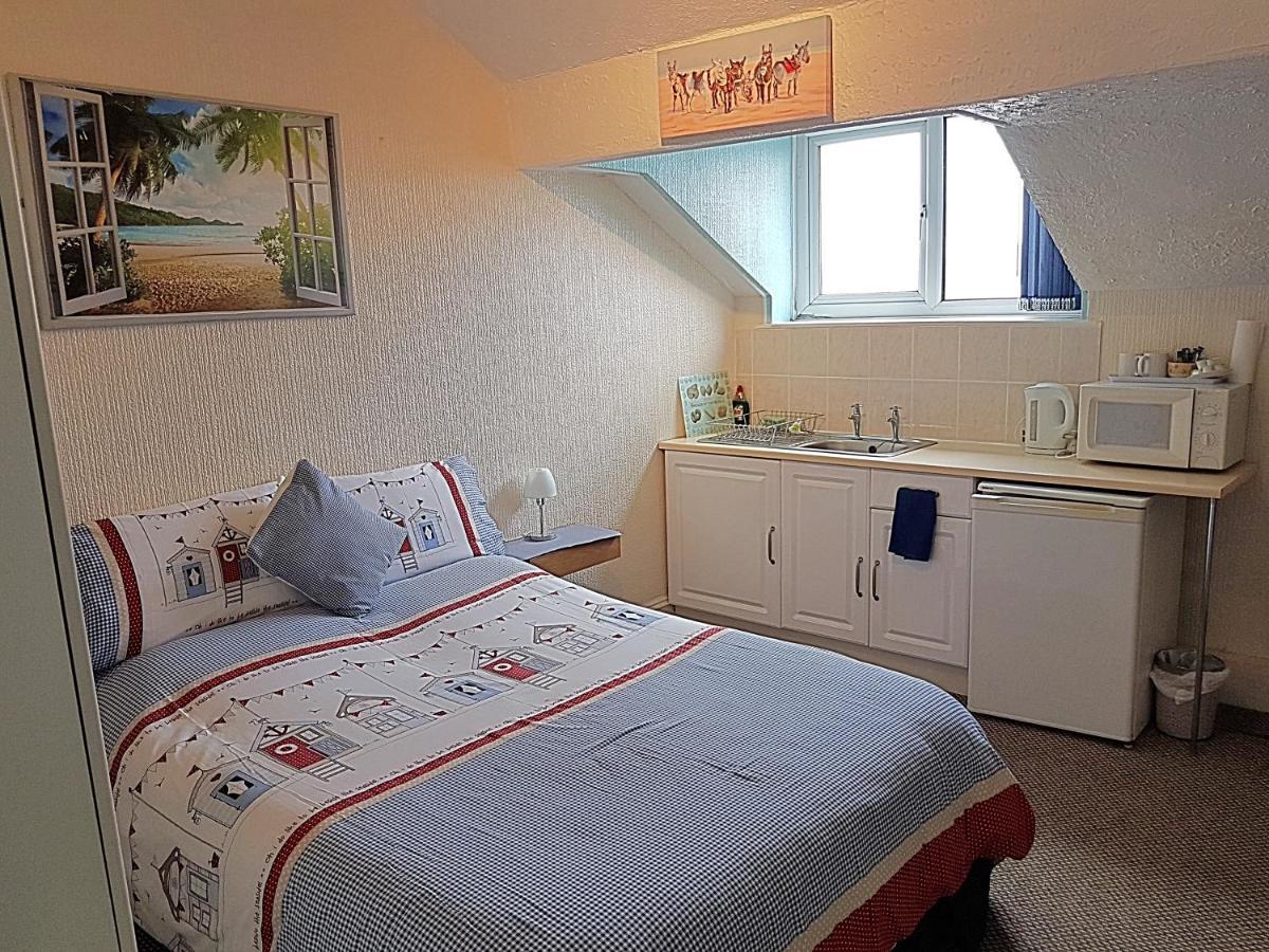 Cumbria Guest House 리탬 세인트 앤스 외부 사진