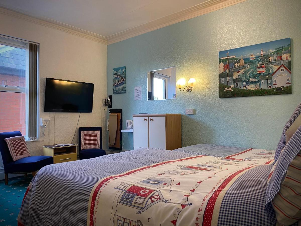Cumbria Guest House 리탬 세인트 앤스 외부 사진