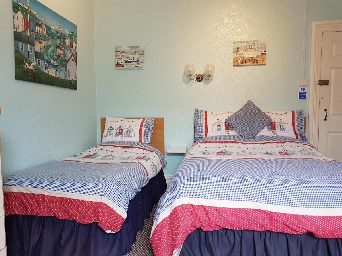 Cumbria Guest House 리탬 세인트 앤스 외부 사진